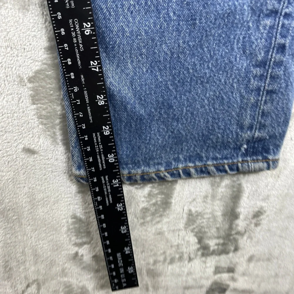 Levis item good